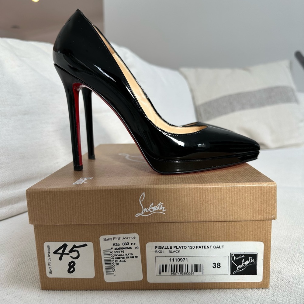 Christian Louboutin Pigalle Plato 120 Patent Leather Heels sz38